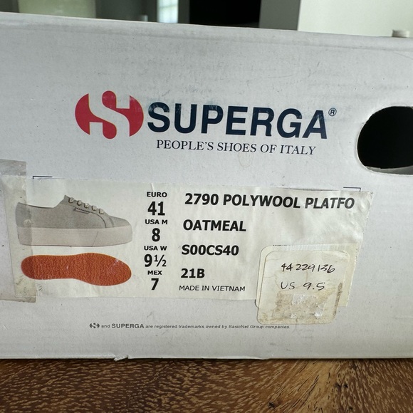 NWT Superga 2790 Platform Sneaker
Oatmeal, Size 9.5 W / 8.5M / 41 Euro - Picture 6 of 6
